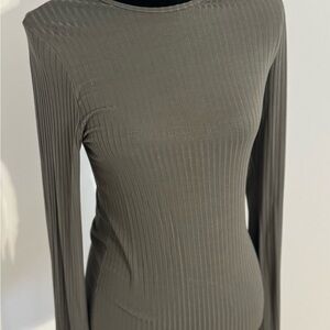 Aqua Ribbed Top in Olive Green